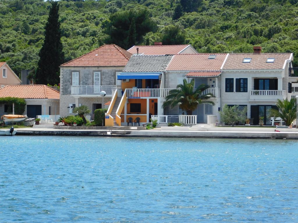 Apartments Kalafatovic Drače Exterior foto