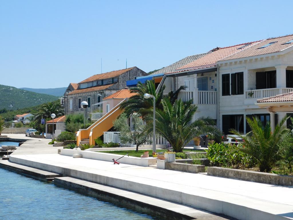 Apartments Kalafatovic Drače Exterior foto